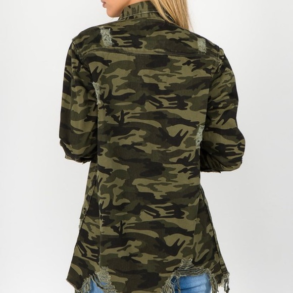 Distressed Camo Shacket - Picture 3 of 3